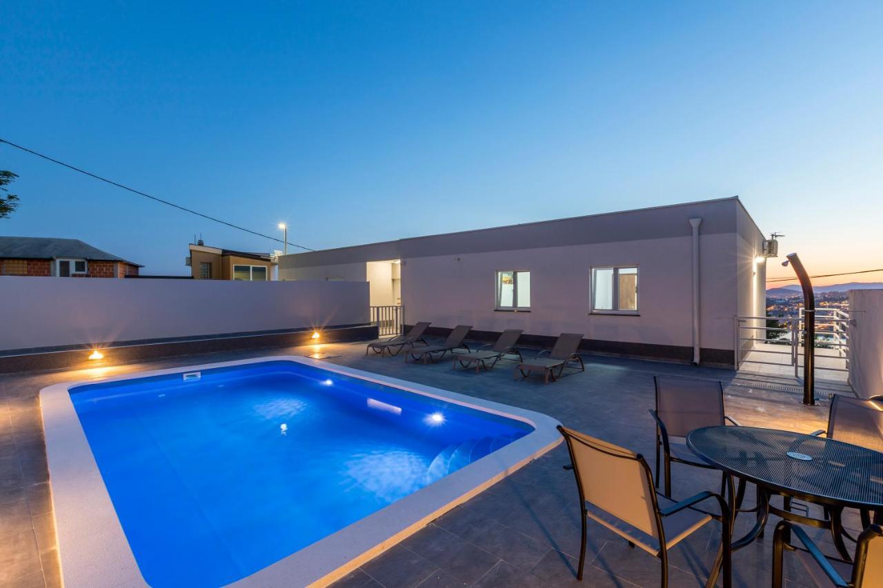 شقة بودْسْتغانا  في House With Private Pool Magdalena المظهر الخارجي الصورة