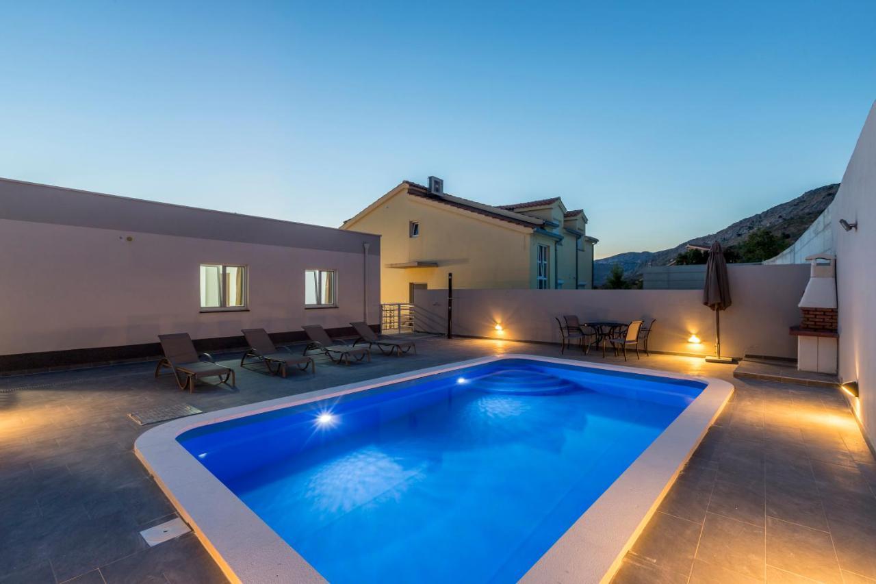 شقة بودْسْتغانا  في House With Private Pool Magdalena المظهر الخارجي الصورة